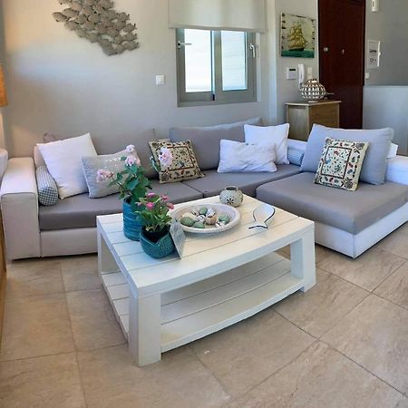 Villa Theosis Никиана Екстериор снимка