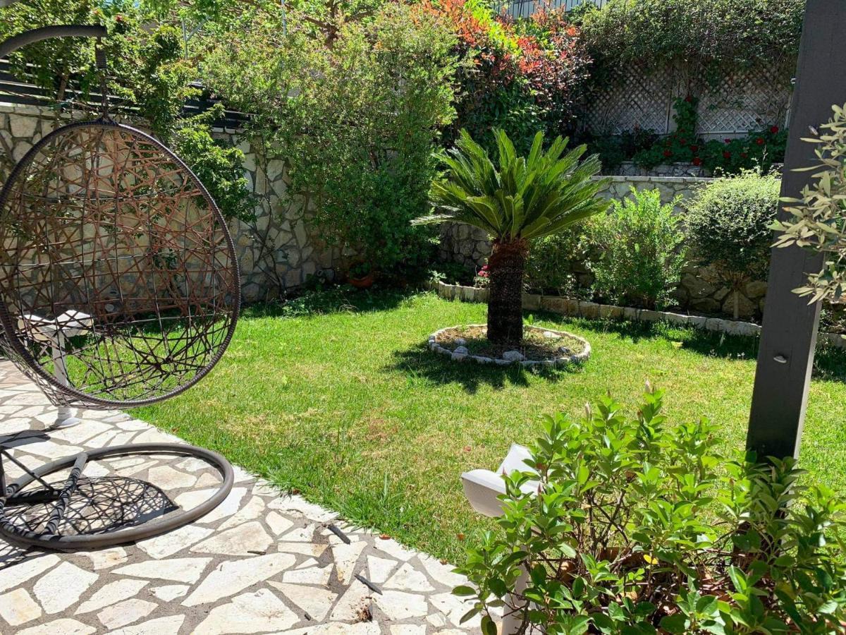 Villa Theosis Никиана Екстериор снимка